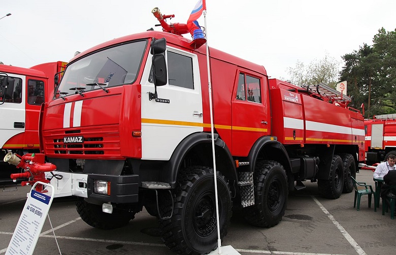 Аэродромный пожарный автомобиль АА 12/60